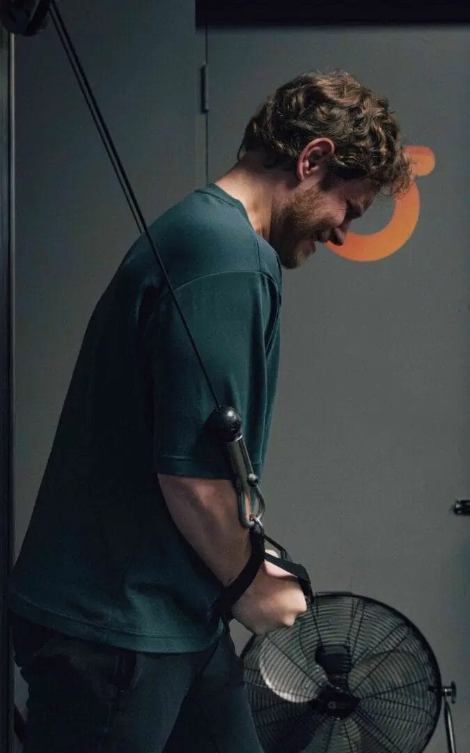 A man using a weight machine
